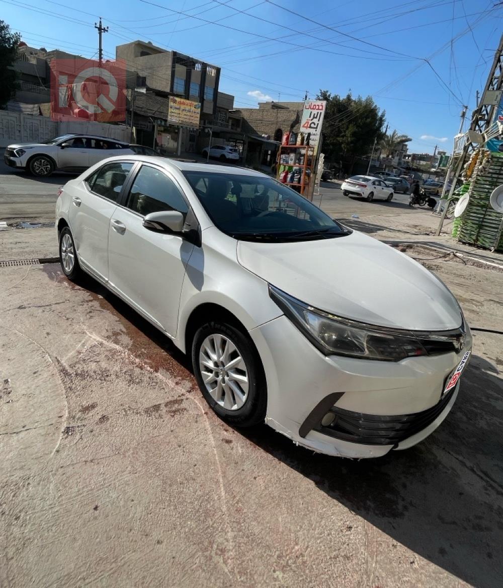 تويوتا كورولا